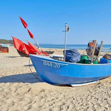 Strandpark - Haus 6d Mit Kamin Und Terrasse Baabe