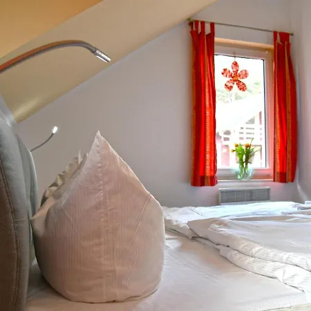 Strandpark - Haus 6d Mit Kamin Und Terrasse Baabe